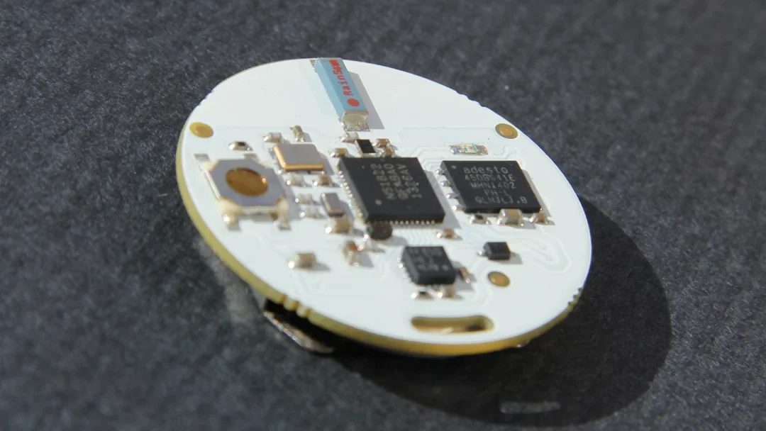 Bluetooth proximity tag